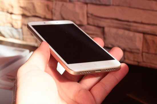 Отзыв о смартфоне Xiaomi Redmi 4X