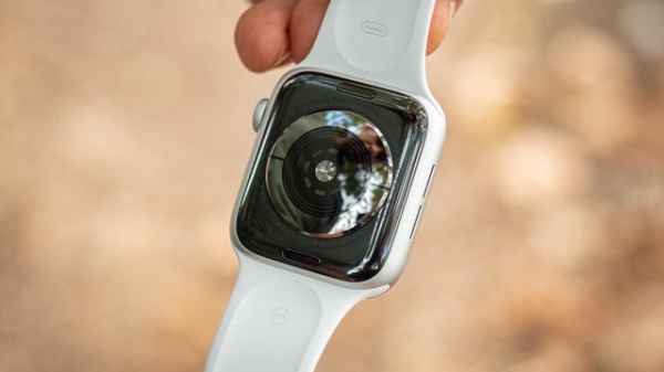 Apple Watch могут научиться предупреждать о панических атаках